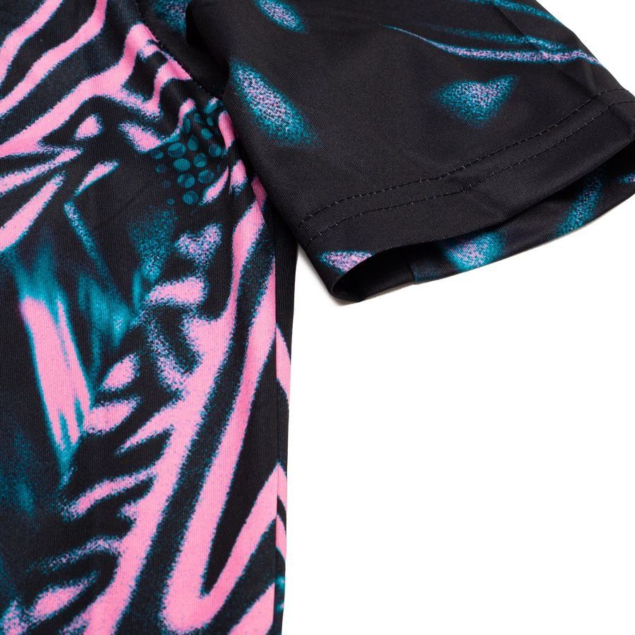 Liverpool Training T-Shirt Pre Match - Black/Semi Pink Glow Kids-SoccerKits Hub | Buy Soccer Jerseys Online